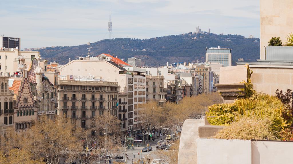 فندق برشلونةفي  بيت شباب أوليفا المظهر الخارجي الصورة